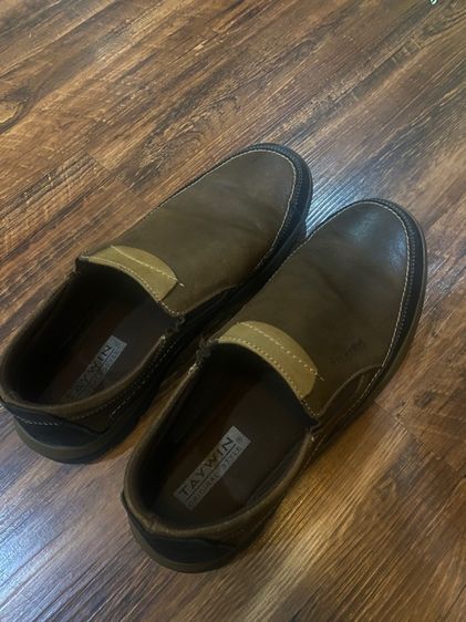 รองเท้าหนัง  รูปที่ 2