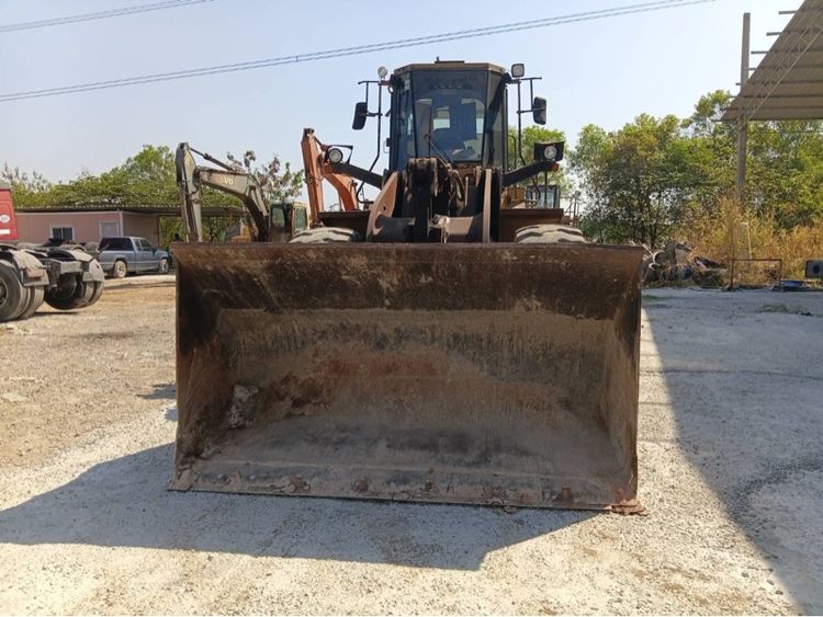 รถตักล้อยาง รูปที่ 3