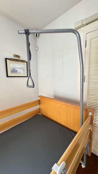 เตียงผู้ป่วยไฟฟ้าปรับระดับ รูปที่ 3