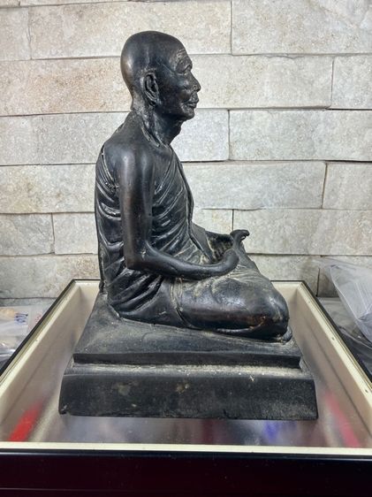 พระบูชาหลวงพ่อซัง วัดวัวหลุง รุ่นแรก ปี 2538 รูปที่ 2