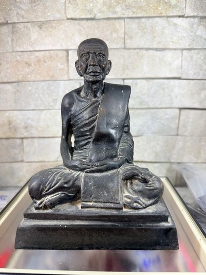 พระบูชาหลวงพ่อซัง วัดวัวหลุง รุ่นแรก ปี 2538