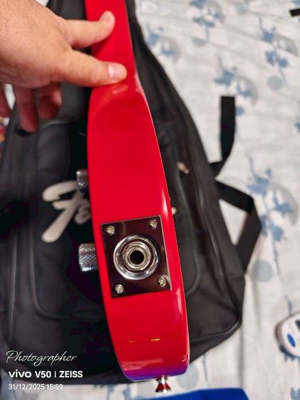 Squire sonic telecaster. สภาพเหมือนใหม่   พร้อม เคสนิ่ม เหล็กขันคอ  ขาย 5400 บาท  นัดรับ ราชปรารภครับ    รูปที่ 6