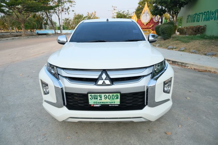 Mitsubishi Triton 2020 2.5 GLX Pickup ดีเซล ไม่ติดแก๊ส เกียร์ธรรมดา ขาว รูปที่ 2