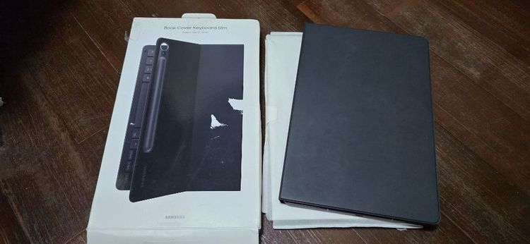 ขาย Book Cover Keyboard Samsung S9 รูปที่ 5