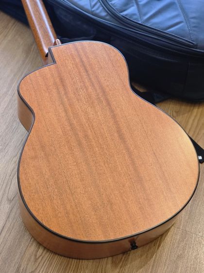 กีตาร์ Anuenue รุ่น MV114 All Solid สภาพสวยพร้อม Gigcase คู่ตัว รูปที่ 5