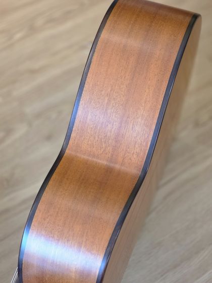 กีตาร์ Anuenue รุ่น MV114 All Solid สภาพสวยพร้อม Gigcase คู่ตัว รูปที่ 14