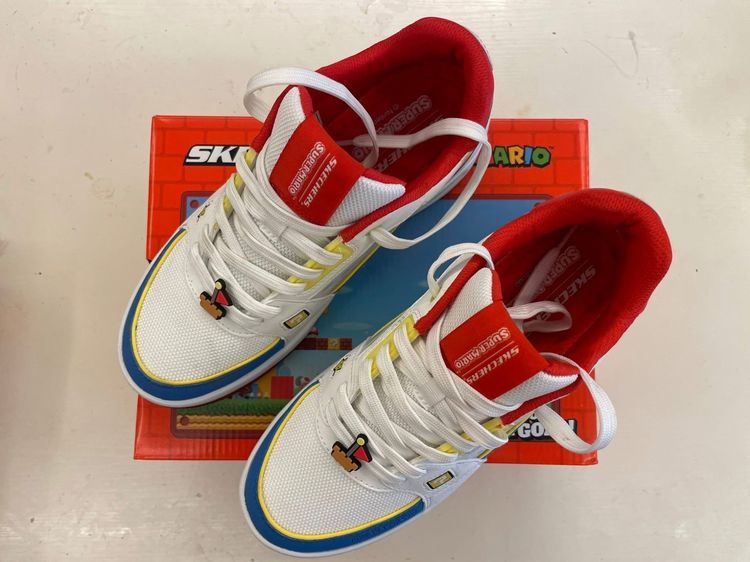 SKECHERS SUPER MARIO women สภาพเหมือนใหม่