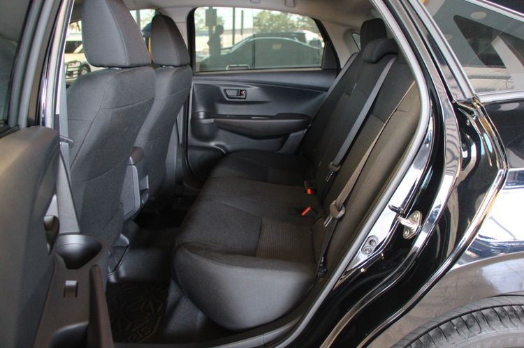 Toyota Yaris ATIV 2024 1.2 Sport Sedan เบนซิน ไม่ติดแก๊ส เกียร์อัตโนมัติ ดำ รูปที่ 4