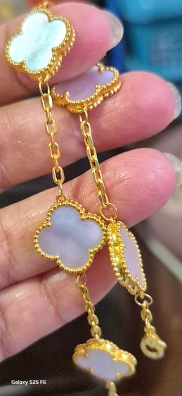 (จอง มัดจำ) สร้อยข้อมือแวนครีฟทอง 18k รูปที่ 4