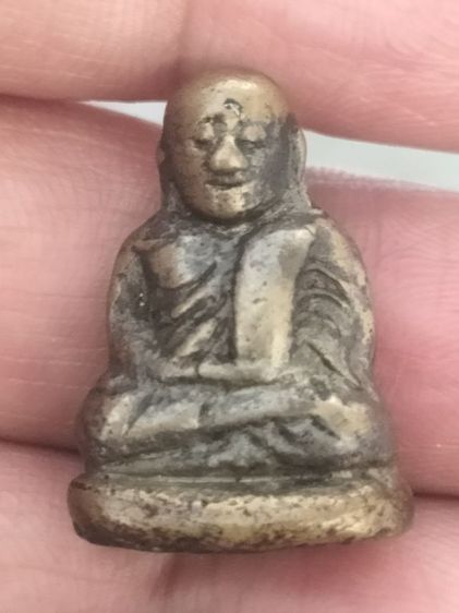 รูปหล่อหลวงพ่อเงินพิมพ์ขี้ตาโบราณเบ้าทุบเก่าๆ รูปที่ 6