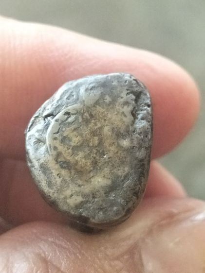 รูปหล่อหลวงพ่อเงินพิมพ์ขี้ตาโบราณเบ้าทุบเก่าๆ รูปที่ 8