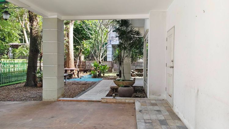 อื่นๆ มีบางส่วน สร้างเสร็จก่อน 2010 ให้เช่าธนานนท์ ราชพฤกษ์-พระราม 5 บ้านเดี่ยวหลังใหญ่ รูปที่ 3