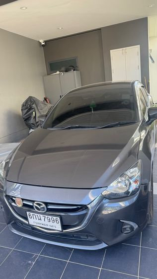 Mazda Mazda 2 2017 1.3 Sedan เบนซิน ไม่ติดแก๊ส เกียร์อัตโนมัติ เทา รูปที่ 2