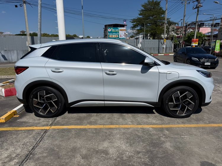 BYD Atto 3 2023 Extended Range Utility-car ไฟฟ้า เกียร์อัตโนมัติ ขาว รูปที่ 4