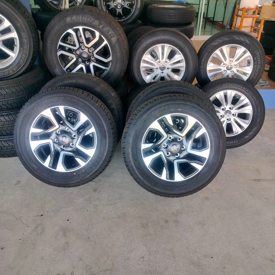 ล้อโตโยต้า ฟอร์จูนเนอร์ รูปที่ 11