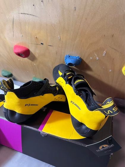 La Sportiva Solution Comp Black Yellow) Brand new climbing shoes