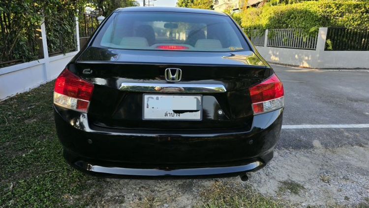 Honda City 2011 1.5 V i-VTEC Sedan เบนซิน ไม่ติดแก๊ส เกียร์ธรรมดา ดำ รูปที่ 4
