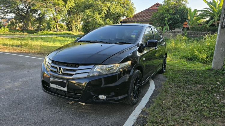 Honda City 2011 1.5 V i-VTEC Sedan เบนซิน ไม่ติดแก๊ส เกียร์ธรรมดา ดำ รูปที่ 3