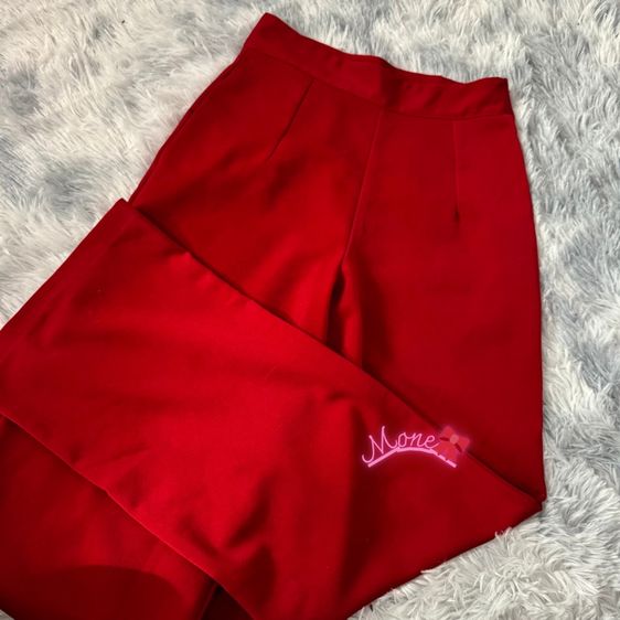 แดง อื่นๆ M ไม่มีแขน กางเกง