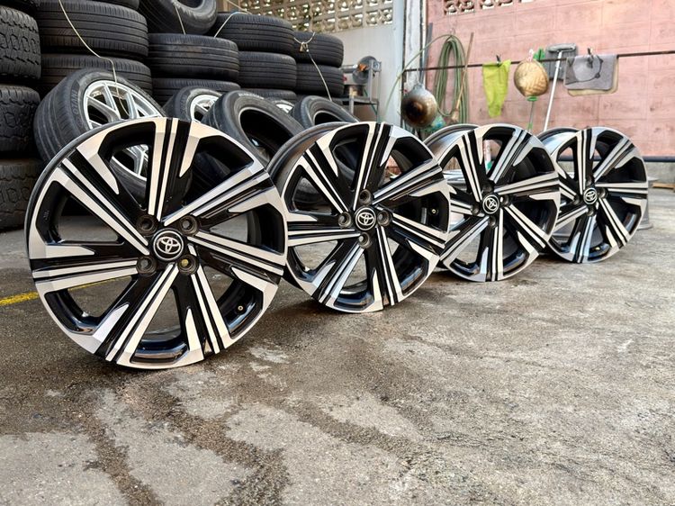 อะลูมิเนียมอัลลอย 16" ล้อเปล่า Yaris Ativ ขอบ 16”