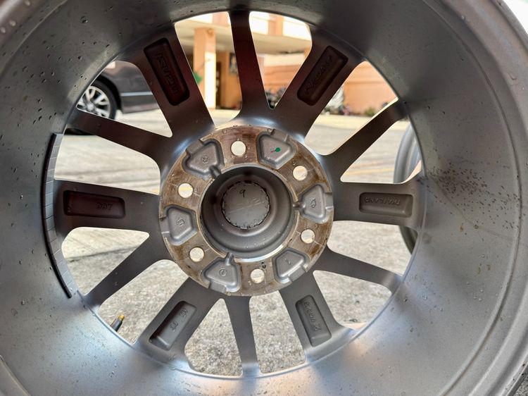 ล้อเปล่า Isuzu ขอบ 18” รูปที่ 4