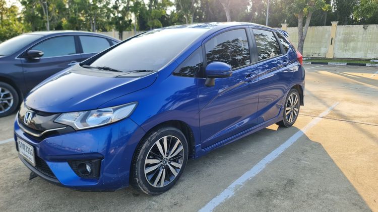 รถ Honda Jazz 1.5 SV i-VTEC สี น้ำเงิน