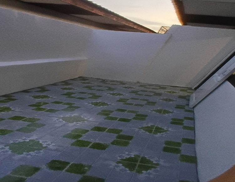 ตกแต่งครบ 4ห้องนอนขายหมู่บ้านชอรุ่งเรืองหก20วาใกล้เทศบาลบางบัวทอง  รูปที่ 2