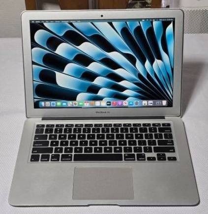 Macbook Air 11inch Y2014 รูปที่ 3