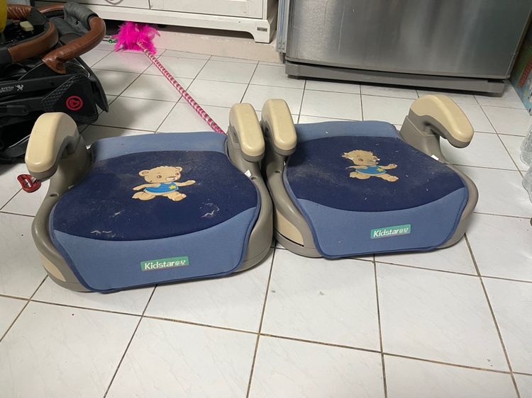 เบาะเสริมนั่งเด็กในรถ รูปที่ 2