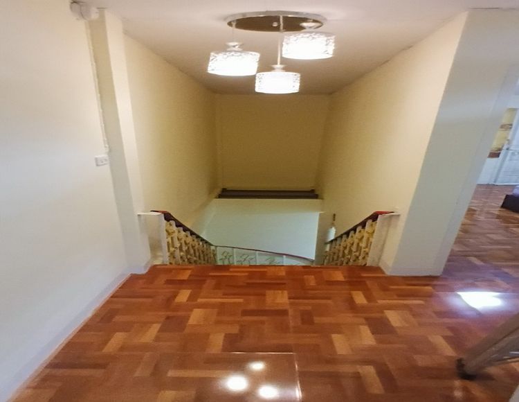 ตกแต่งครบ ขายหมู่บ้านปอผาสุขใกล้เซ็นทรัลเวสเก3ห้องนอน รูปที่ 4