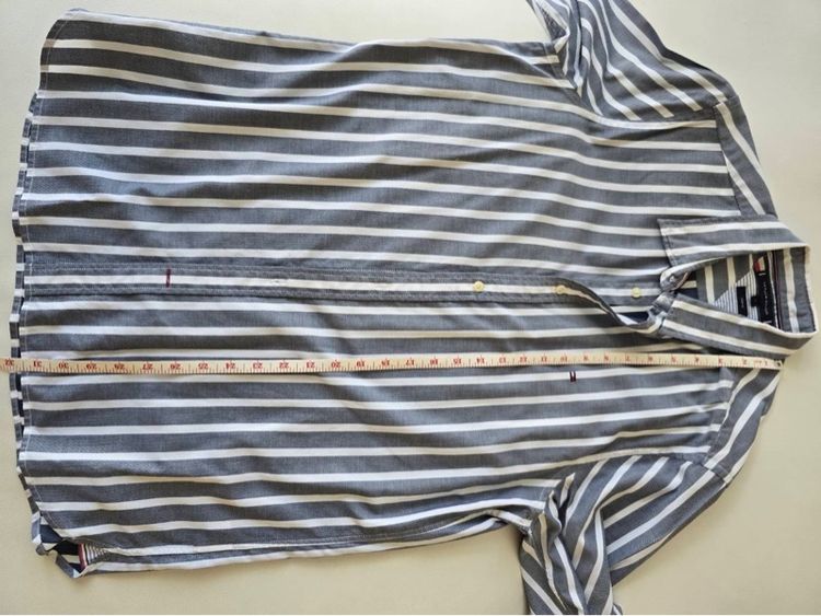 เสื้อ Tommy Hilfiger แท้ มือสอง รูปที่ 2