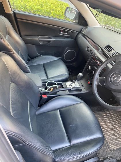 Mazda Mazda3 2010 1.6 Life Sedan เบนซิน เบจ รูปที่ 4