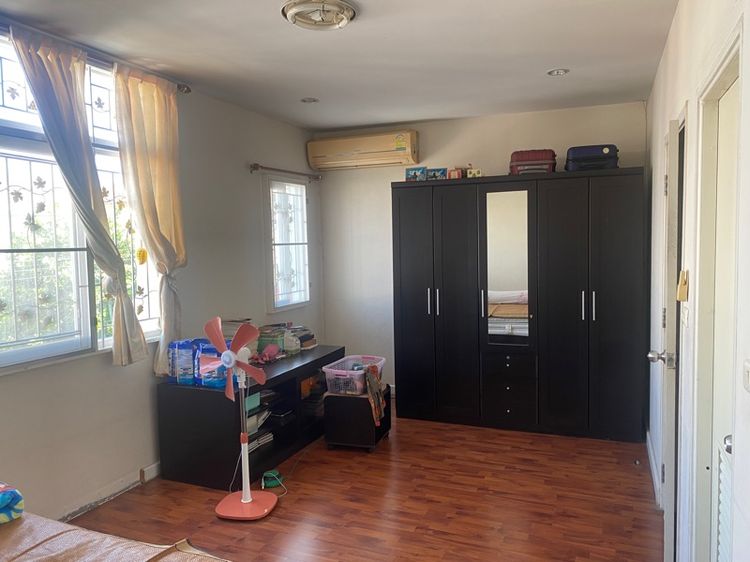 2015 มีบางส่วน ใช่ connect 8。 รูปที่ 4