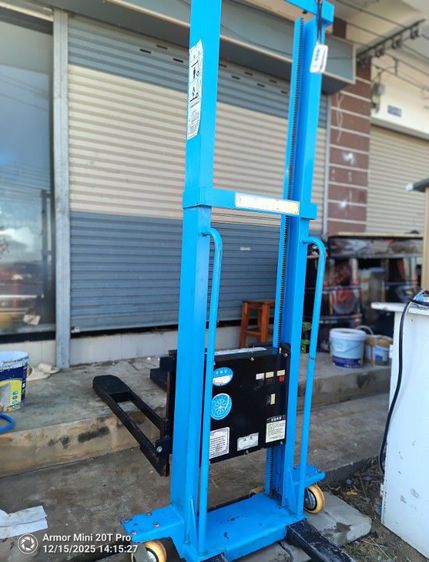 Hand lift ไฟฟ้า มีแบตในตัว Max load 1-1.2 ตัน รูปที่ 3