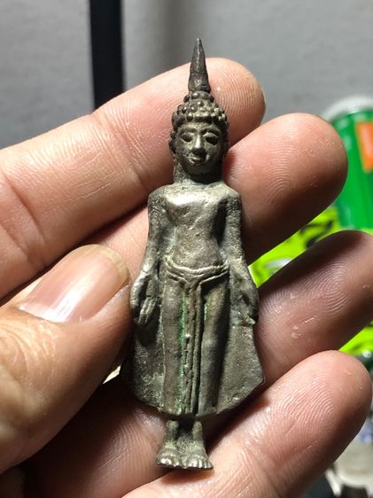 พระพุทธอยู่เนื้อโลหะตามรูปสวยมากๆพิมพ์คมชัดเบาเบารวมจัดส่ง