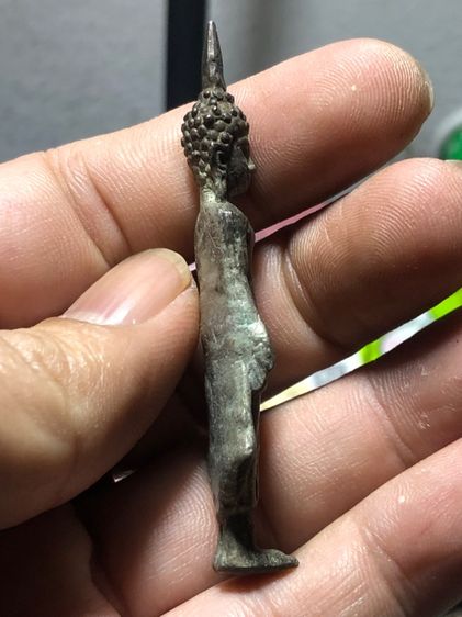 พระพุทธอยู่เนื้อโลหะตามรูปสวยมากๆพิมพ์คมชัดเบาเบารวมจัดส่ง รูปที่ 5