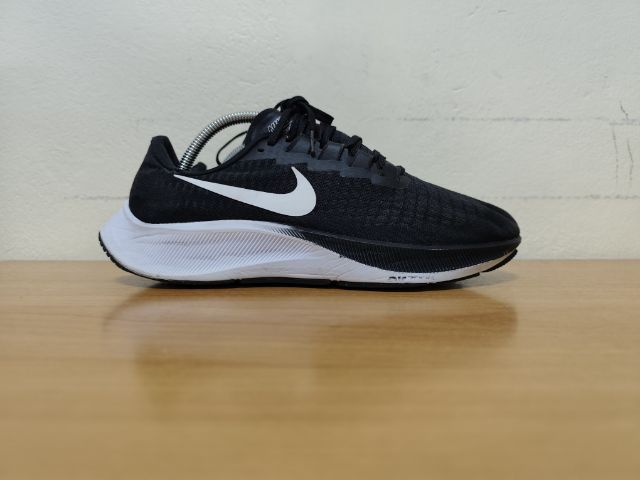 Nike Zoom Pegasus 42.0 26.5 แท้ มือสอง  รูปที่ 2