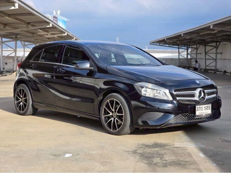 Mercedes-Benz A-Class 2014 A180 Sedan เบนซิน ไม่ติดแก๊ส เกียร์อัตโนมัติ ดำ รูปที่ 3