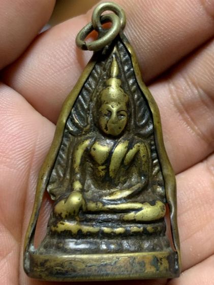 รูปหล่อพระพุทธชินราช