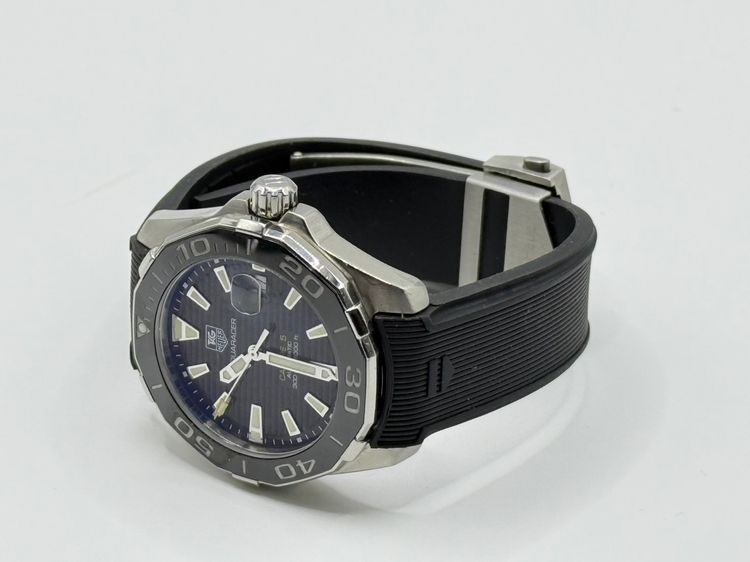 ดำ TAG Heuer Aquracer 