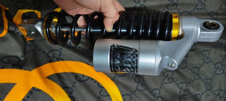 โช็คเดี่ยว