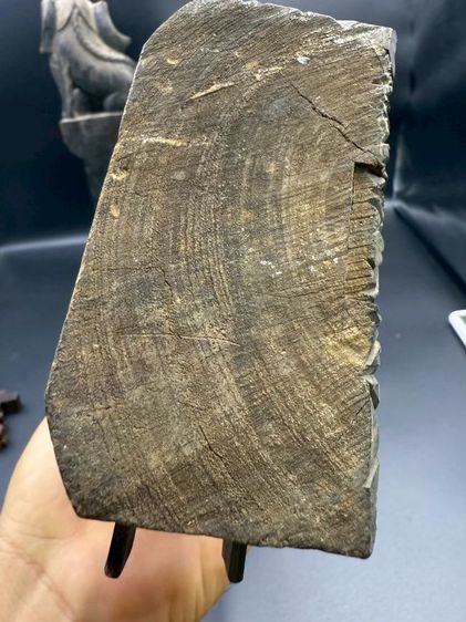 ไม้แกะเก่า รูปที่ 6