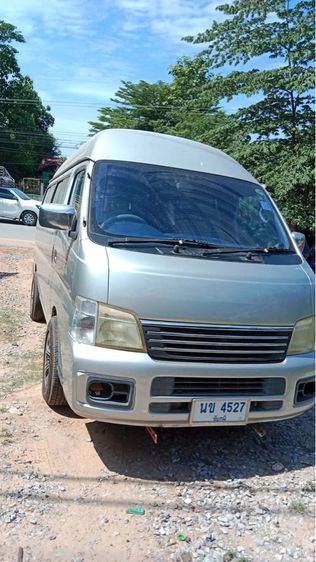 รถ Nissan Urvan 2.5 NV350 CNG สี บรอนซ์ทอง