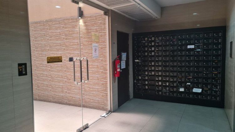 ตกแต่งครบ คอนโดพร้อมอยู่อาศัย ใกล้ฝั่งถนนติวานนท์เข้าออกสดวก ที่จอดรถเพียงพอ ระบบความปลอดภัยสูง รูปที่ 3