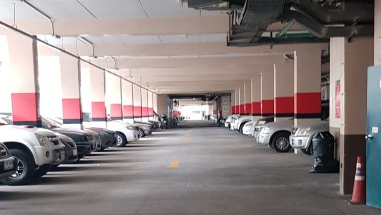 ตกแต่งครบ คอนโดพร้อมอยู่อาศัย ใกล้ฝั่งถนนติวานนท์เข้าออกสดวก ที่จอดรถเพียงพอ ระบบความปลอดภัยสูง รูปที่ 4