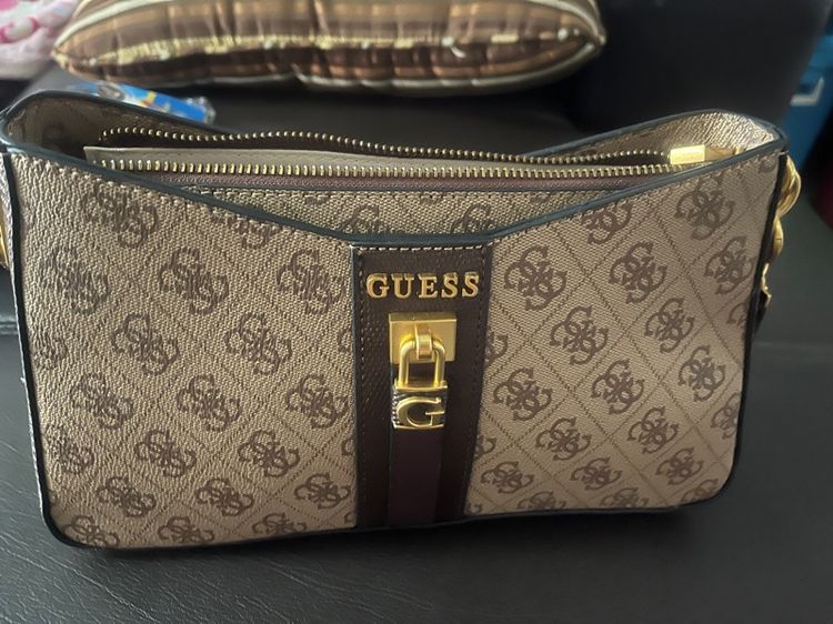 กระเป๋า