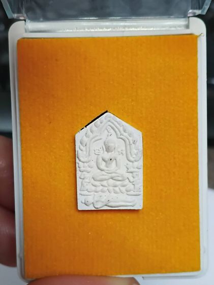 พระขุนแผนพรายกุมาร รุ่นที่ระลึกเททองบรรจุหัวใจ ปี 58 เลข 4815 รูปที่ 2