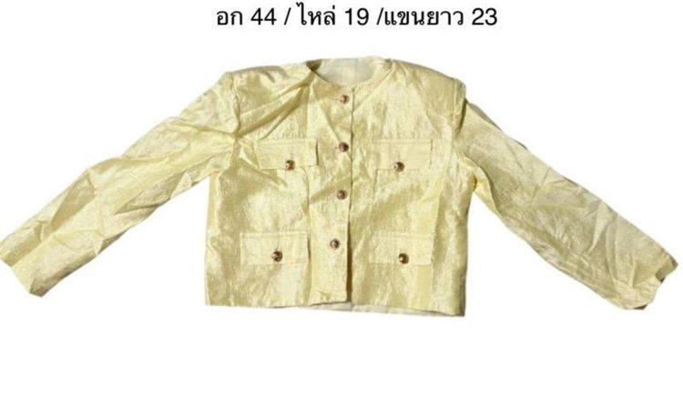 เสื้อผ้าไหมไทย