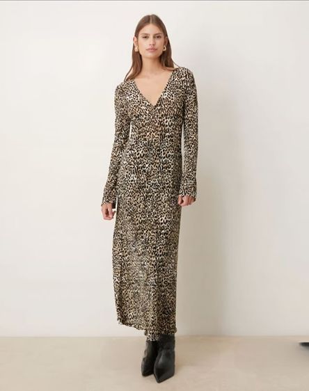 แขนยาว อื่นๆ M เดรส | จั๊มสูท อื่นๆ เดรสลายเสือ