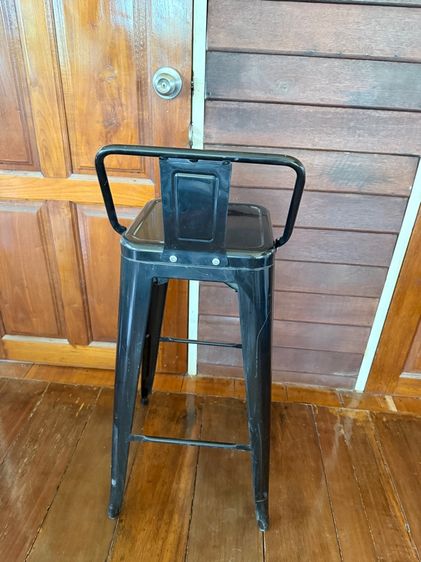 เก้าอี้บาร์ทรงสูง สไตล์คาเฟ่ (Tolix Chair) สีดำ สภาพสวย พร้อมใช้งาน รูปที่ 3